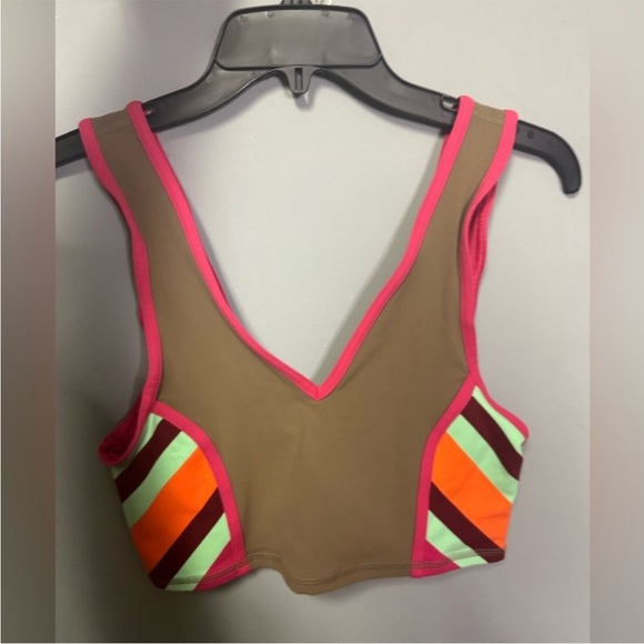 Free People Movement Never Better Color Block Crop Tank Size Medium NWT - Picture 6 of 11